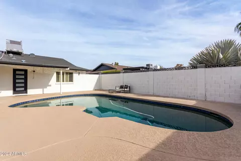 1315 E Gemini Dr, Tempe, AZ 85283 photo 14