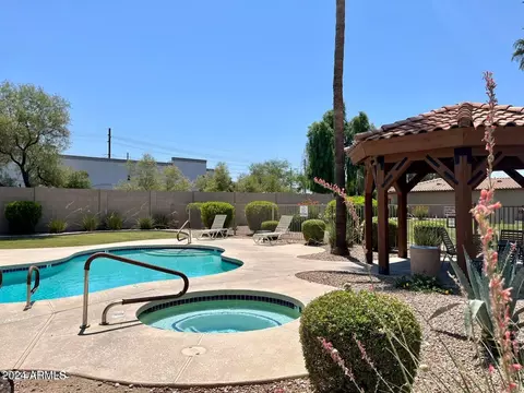 6720 Encanto St #84, Mesa, AZ 85205