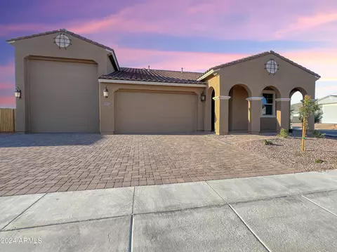 11106 S 52nd Ln, Laveen, AZ 85339