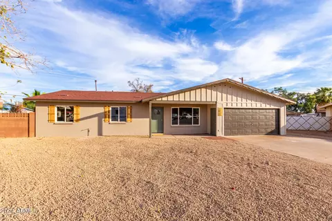 3635 W Cavalier Dr, Phoenix, AZ 85019 photo 8