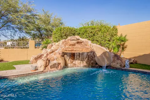 8446 E Laurel St, Mesa, AZ 85207 photo 11