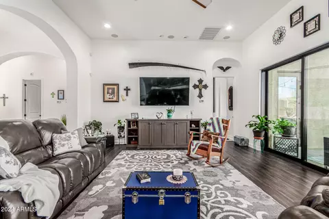 8446 E Laurel St, Mesa, AZ 85207 photo 28