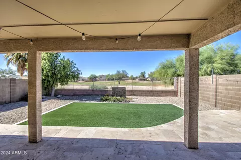 23762 N High Dunes Dr, Florence, AZ 85132