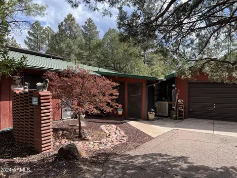 2601 Hidden Pines Dr, Lakeside, AZ 85929
