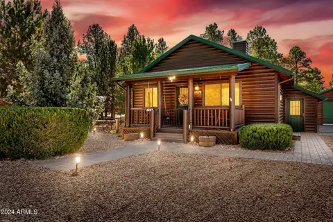 2323 S Buffalo Loop S, Overgaard, AZ 85933