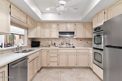 7033 N 16th Pl, Phoenix, AZ 85020 photo 13