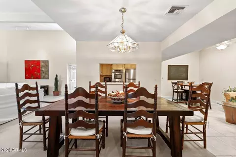 7033 N 16th Pl, Phoenix, AZ 85020 photo 9