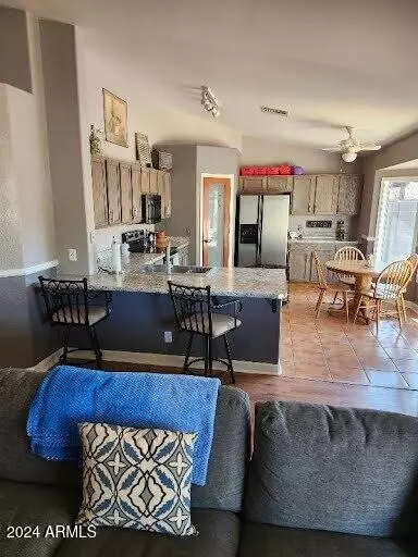 10531 E Carol Ave, Mesa, AZ 85208 photo 2