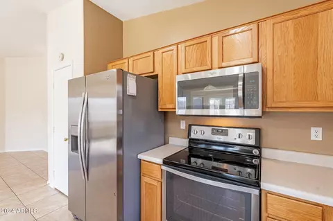2409 W Darrel Rd, Phoenix, AZ 85041 photo 18