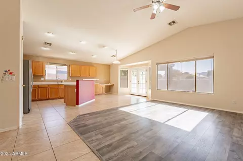 2409 W Darrel Rd, Phoenix, AZ 85041 photo 9