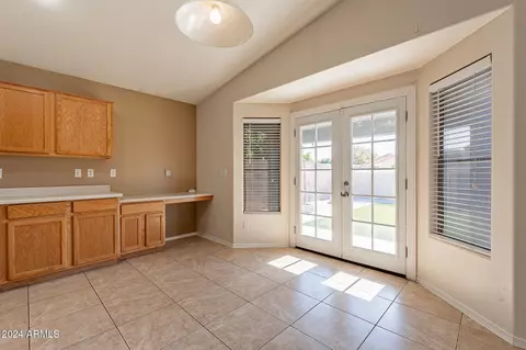 2409 W Darrel Rd, Phoenix, AZ 85041 photo 4