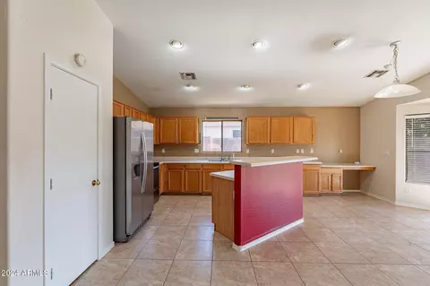 2409 W Darrel Rd, Phoenix, AZ 85041 photo 3