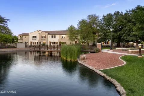 2660 S Equestrian Dr #108, Gilbert, AZ 85295 photo 10