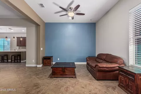 904 E Vermont Dr, Gilbert, AZ 85295 photo 6