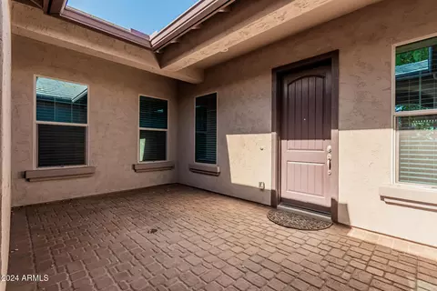 904 E Vermont Dr, Gilbert, AZ 85295 photo 4