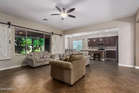 904 E Vermont Dr, Gilbert, AZ 85295 photo 11
