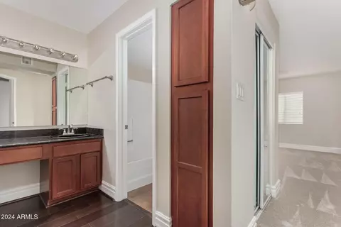3825 E Camelback Rd #114, Phoenix, AZ 85018 photo 5