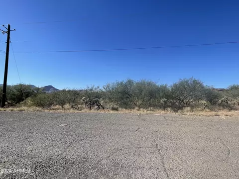 84 Paseo Australia -- #13, Rio Rico, AZ 85648