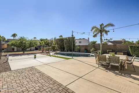 3527 E Marco Polo Rd, Phoenix, AZ 85050