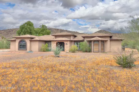 4444 W Calle Poco --, Laveen, AZ 85339