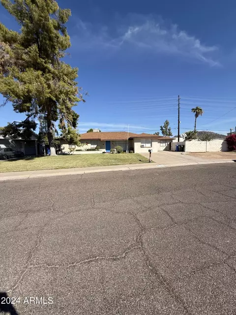 1702 W Sunnyslope Ln, Phoenix, AZ 85021