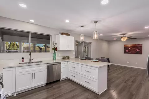 1507 S Main Dr, Apache Junction, AZ 85120 photo 9