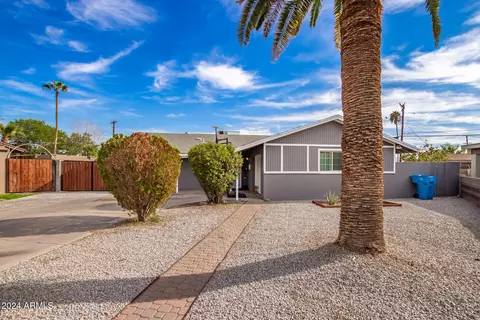 3015 N 43rd Ln, Phoenix, AZ 85031