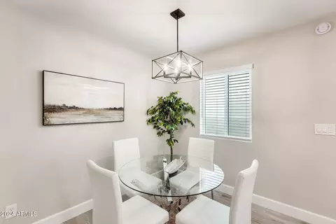 466 E Royal Palms Dr, Mesa, AZ 85203 photo 6