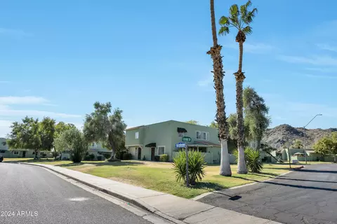 853 E Cochise Dr #A, Phoenix, AZ 85020