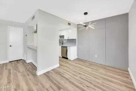 853 E Cochise Dr #A, Phoenix, AZ 85020 photo 8