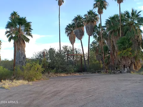 643 N Fairway Dr #-, Queen Valley, AZ 85118 photo 3