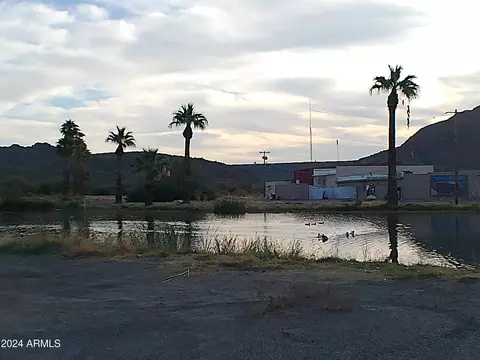 643 N Fairway Dr #-, Queen Valley, AZ 85118 photo 4