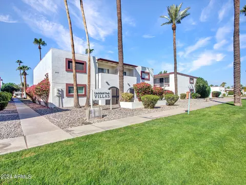 240 S Old Litchfield Rd #220, Litchfield Park, AZ 85340