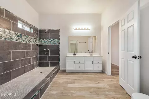Bath - 791 S Main St, Coolidge, AZ 85128 photo 1 of 3