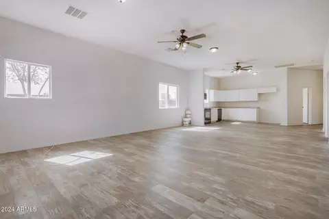 Living - 791 S Main St, Coolidge, AZ 85128 photo 4 of 6