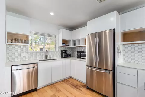 4701 N 68th St #144, Scottsdale, AZ 85251