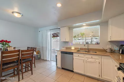 5250 E Diamond Ave, Mesa, AZ 85206 photo 11
