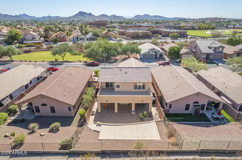 View/Area - 1926 E Siesta Ln, Phoenix, AZ 85024 photo 2 of 5