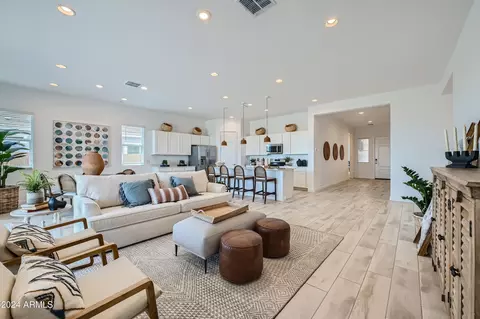 947 W Saddle Run, Apache Junction, AZ 85120 photo 7