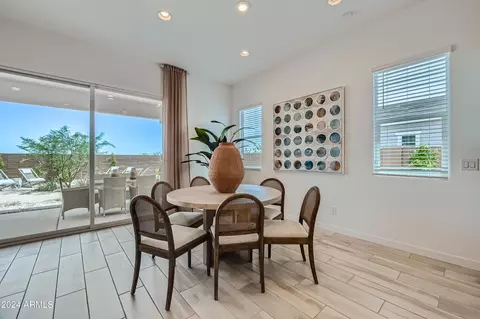 947 W Saddle Run, Apache Junction, AZ 85120 photo 5