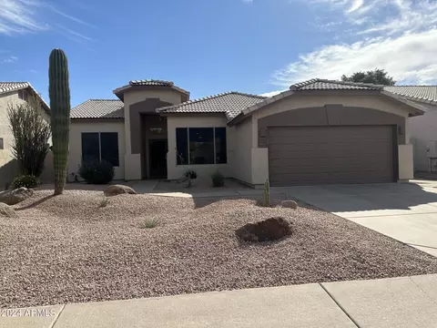 1135 W Breckenridge Ave, Gilbert, AZ 85233