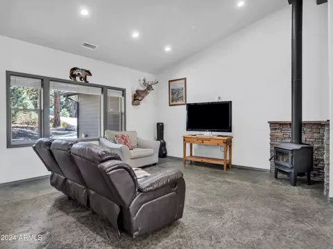 1019 Stone Hollow Loop, Williams, AZ 86046 photo 6