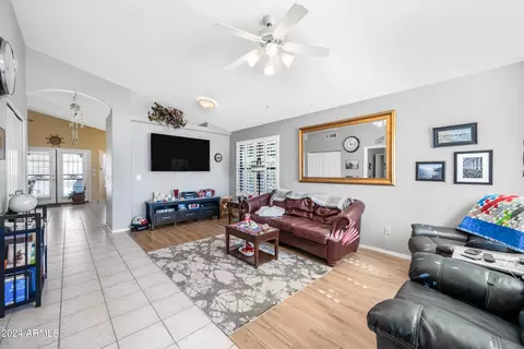 Entry Way - 1178 E Betsy Ln, Gilbert, AZ 85296 photo 1 of 2