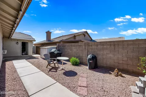 Exterior - 1178 E Betsy Ln, Gilbert, AZ 85296 photo 8 of 8
