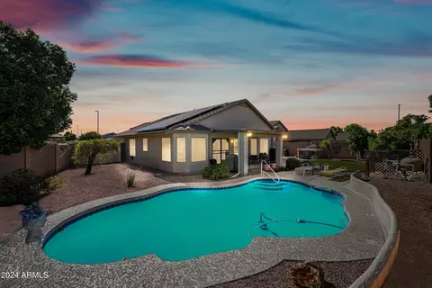Exterior - 1178 E Betsy Ln, Gilbert, AZ 85296 photo 2 of 8