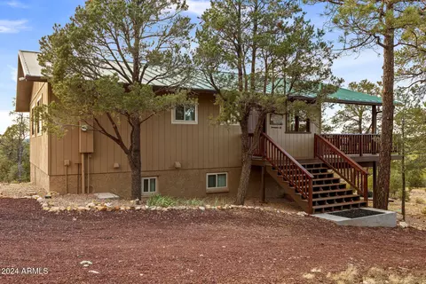 2036 Shadow Pines Dr, Overgaard, AZ 85933 photo 2