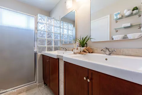 2222 E Arabian Dr, Gilbert, AZ 85296 photo 29