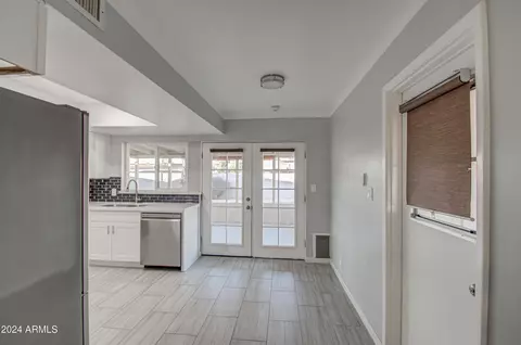 2236 W Wethersfield Rd, Phoenix, AZ 85029 photo 15