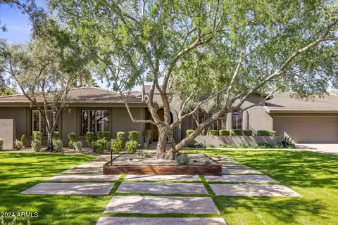 8836 N 47th Pl, Phoenix, AZ 85028