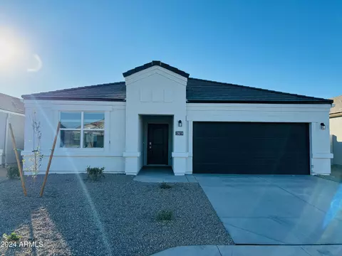 28218 N Platinum Dr, San Tan Valley, AZ 85143